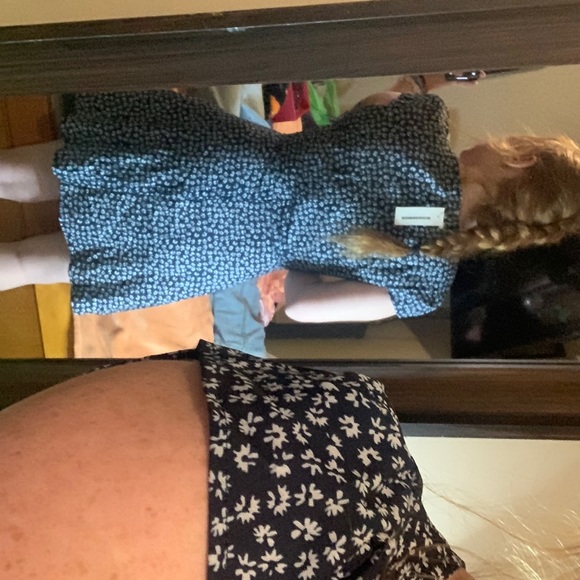 Blue and White Floral Skater Dress - Picture 3 of 5